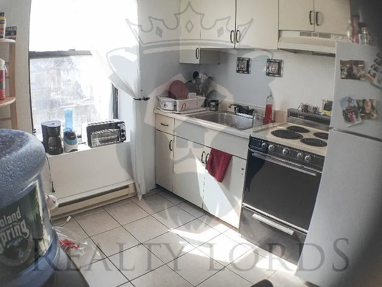 243 Harvard Ave #6 — Photo 8