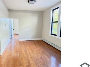 10647 Sutphin Blvd #2FT, Jamaica, NY 11435