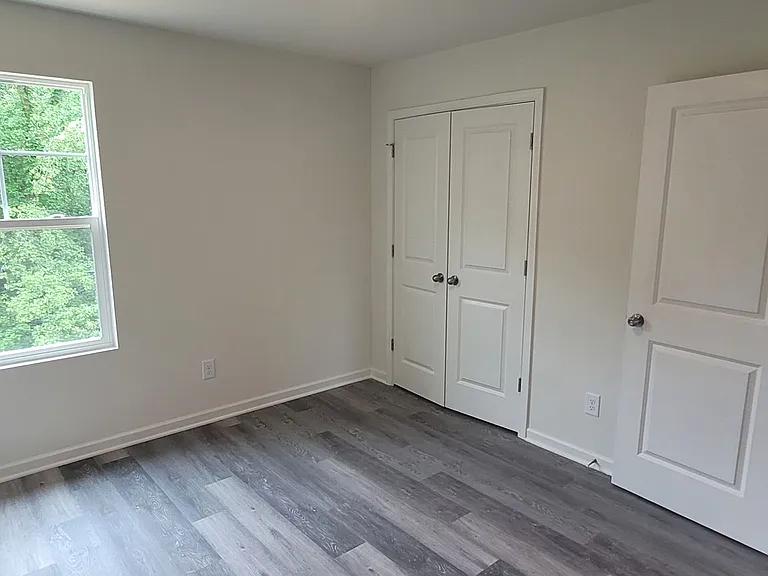 133 Slate Dr — Photo 8