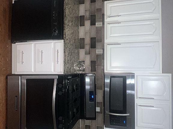 3rd image of 26 Hilliard Ave