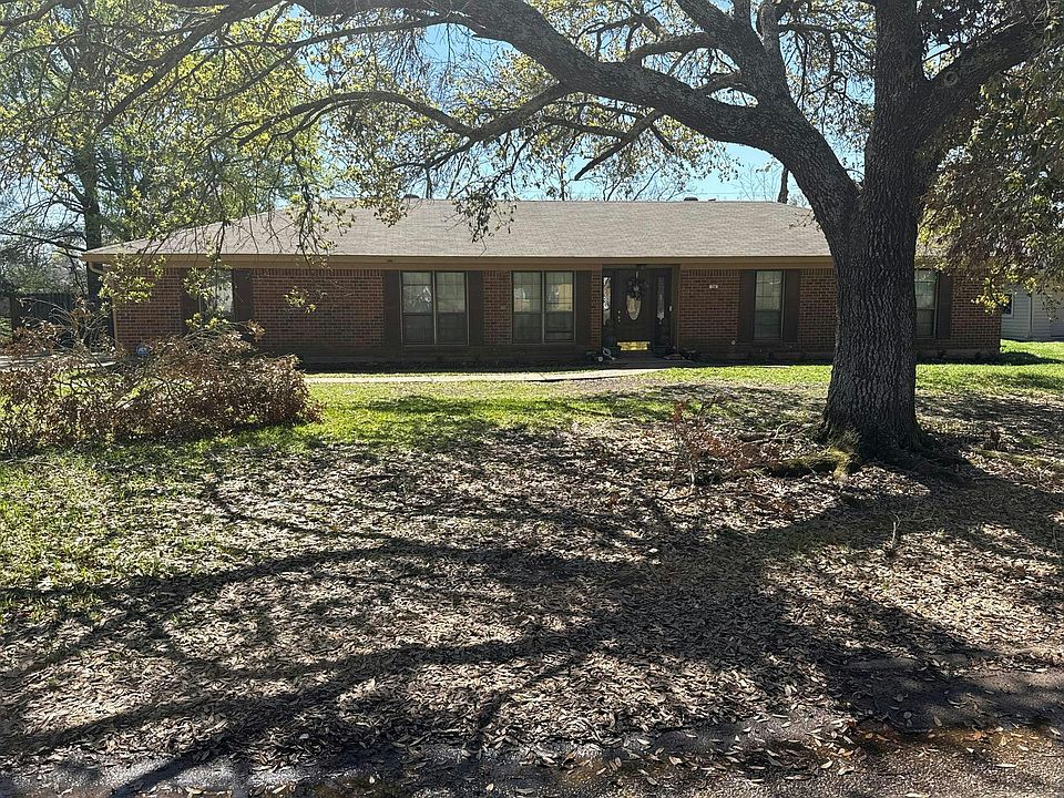 1st image of 34 Jana Dr