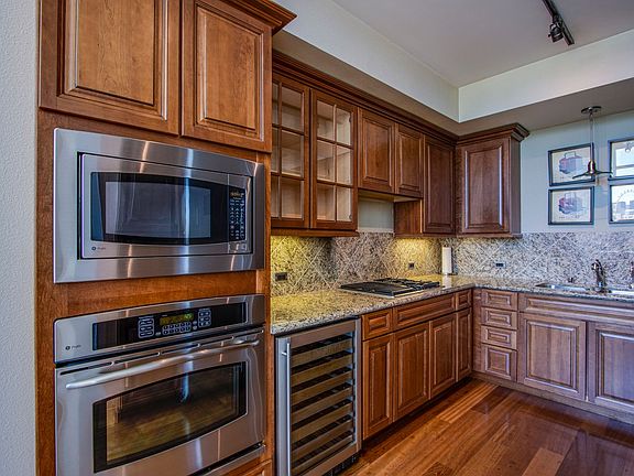 2nd image of 360 E Desert Inn Rd #1008
