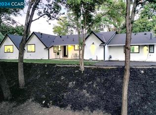 154 Grover Ln, Walnut Creek, CA 94596