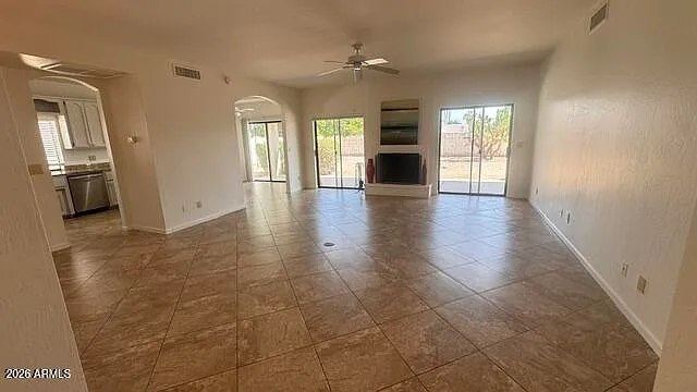 3 bed, 2.0 bath, 1616 sqft, $2,590 — Photo 1