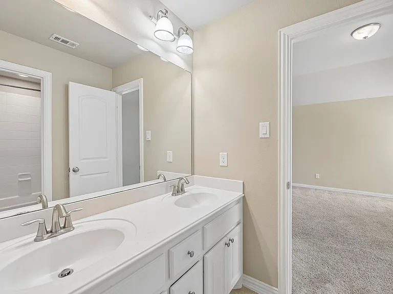 2676 McPherson Ln — Photo 32