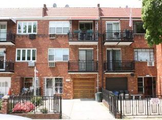 3034 72nd St, Flushing, NY 11370