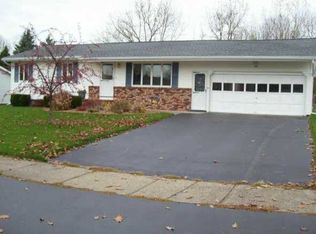 22 Davy Dr, Rochester, NY 14624