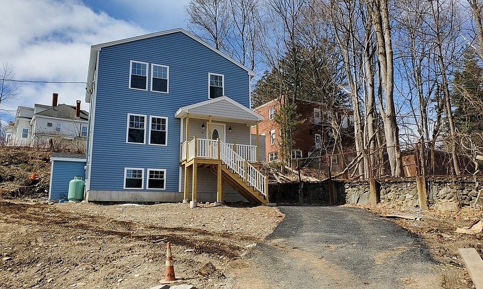 18 Cornish Rd, Lawrence, MA 01841 Zillow