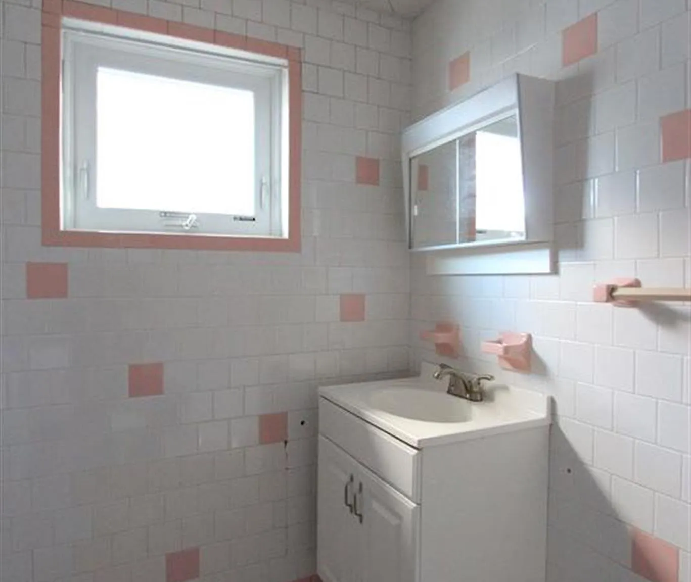 2 bed, $2,800 — Photo 4