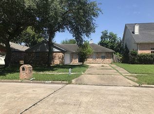 151 Squires Bnd, Stafford, TX 77477