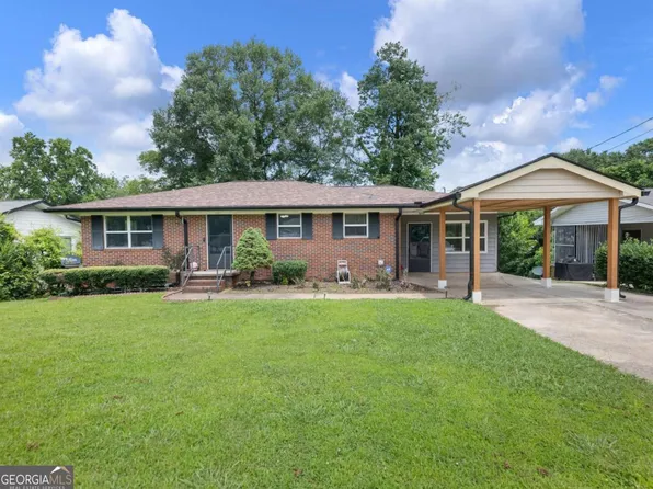 440 Holly Dr, Gainesville, GA 30501