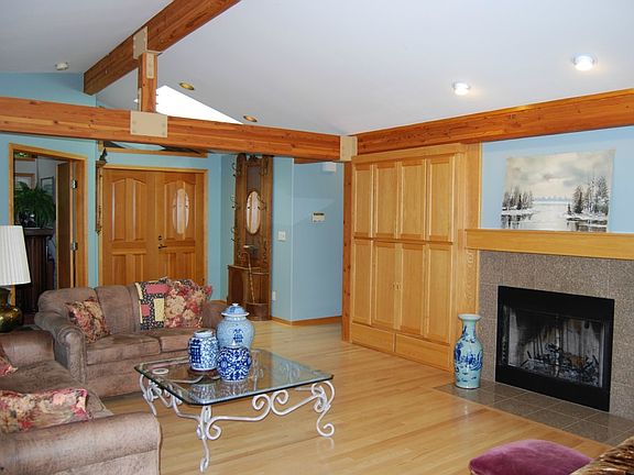 5th image of 194 Cedarview Dr