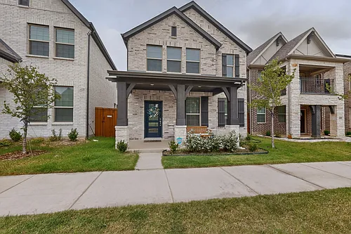 2636 Big Bend Mews Photo 1