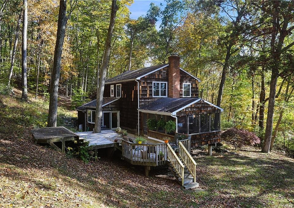 1st image of 34 Lake Kitchawan Dr