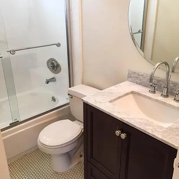 4423 Ambrose Ave #2 — Photo 6