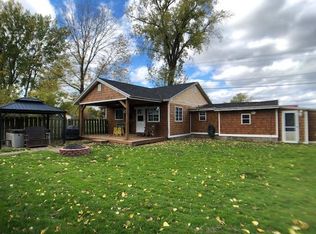 1543 Cumberland Head Rd, Plattsburgh, NY 12901