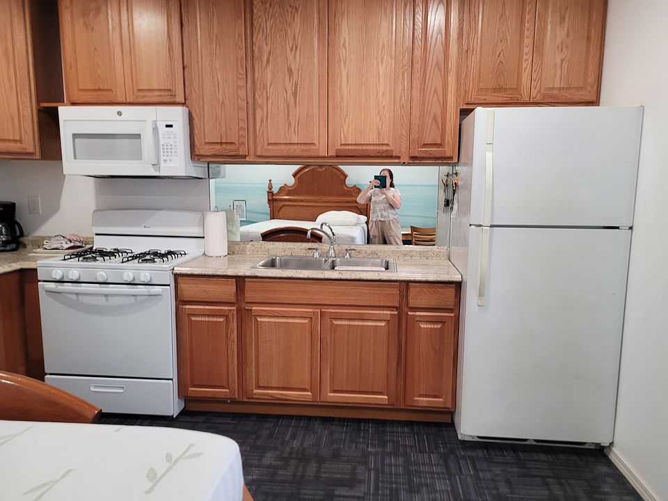 1st image of 228 Encino Ln #B