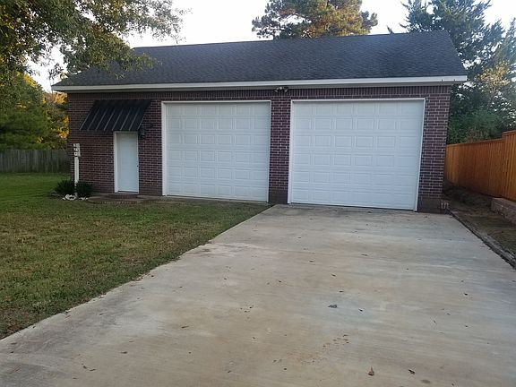 3rd image of 158 Stonebridge Ct