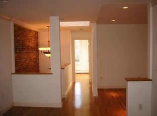 194 L St, Boston, MA 02127