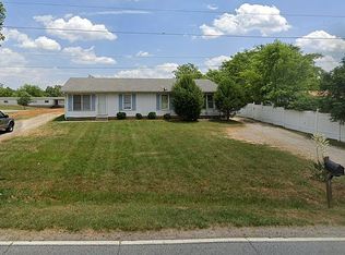 2203 Walt Arney Rd, Lenoir, NC 28645