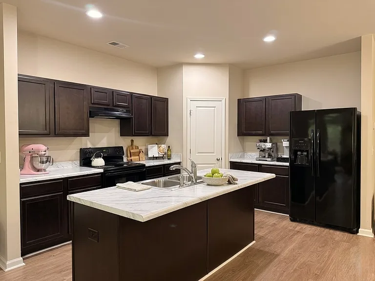 40 Southwind Cir — Photo 5