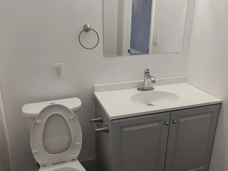 1020 Hamilton St #11 — Photo 15