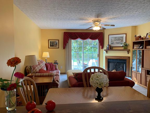 3rd image of 223 Macdougall Ln #53D