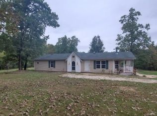 23465 Windmill Ln, Truxton, MO 63381