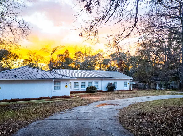 130 2nd St, Santee, SC 29142