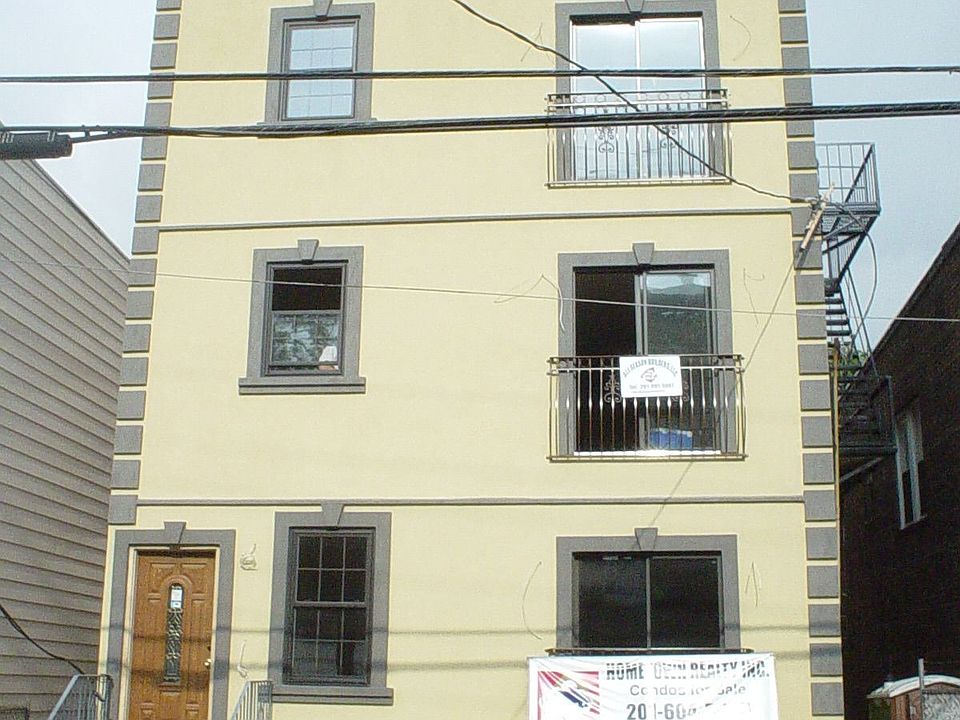 front w/french balcony