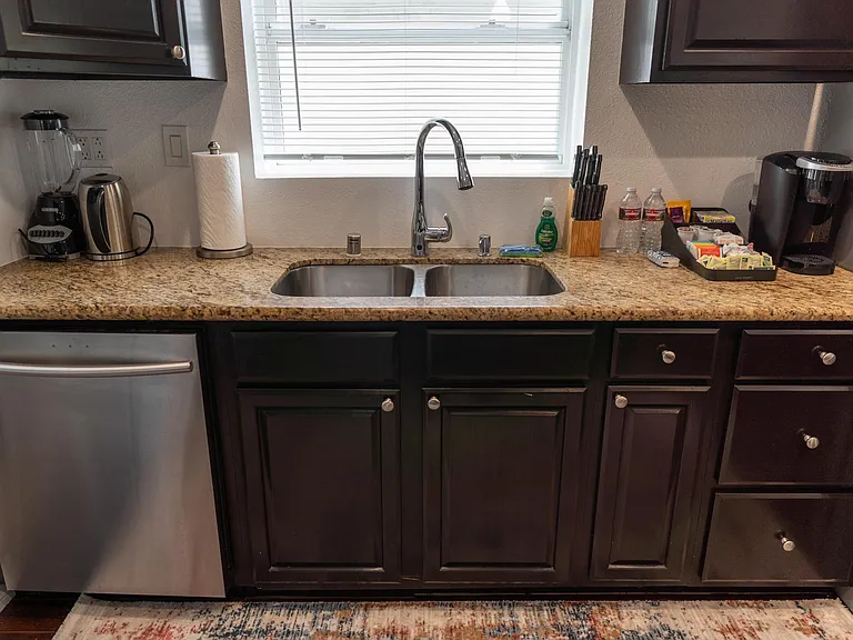10809 Hartsook St #F — Photo 19