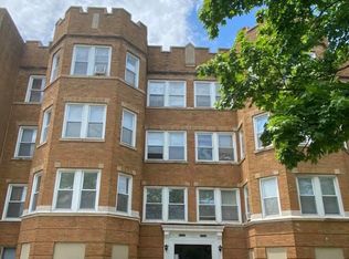 6906 S Clyde Ave #3S, Chicago, IL 60649
