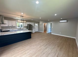 1815 Armacost Ave #B, Los Angeles, CA 90025