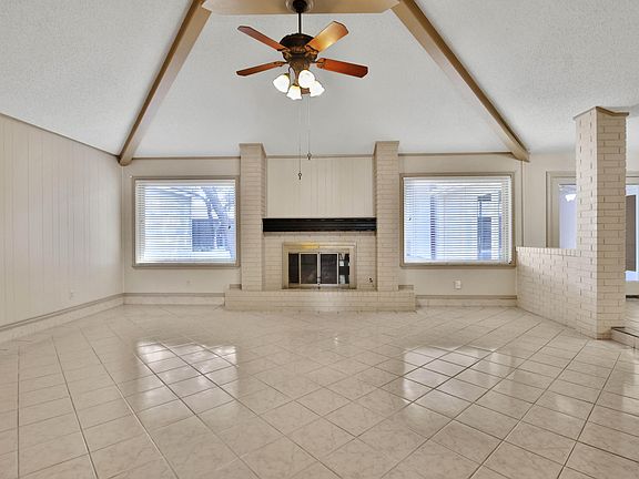 5th image of 5721 80th St