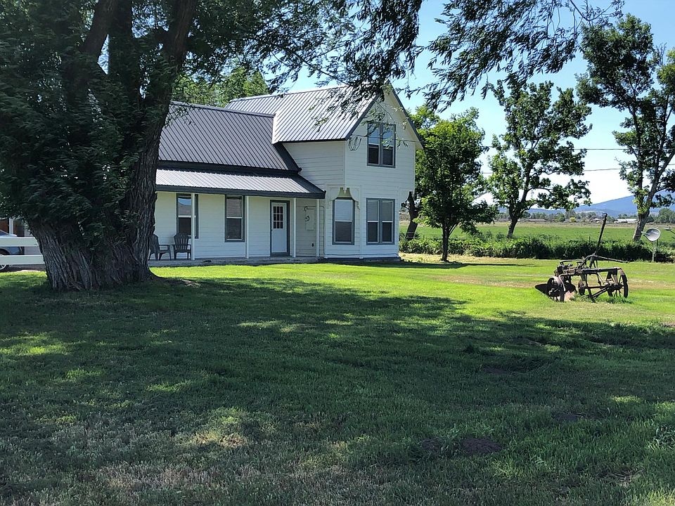 My cell phone number is (530) 251-6171. Picturesque, newly renovated inside and out ranch house on a working ranch. Water, garbage and lawn service included. Brand new high efficiency forced heat.