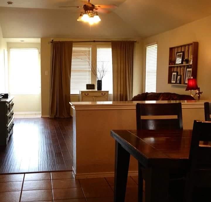 2nd image of 1813 Heron Dr