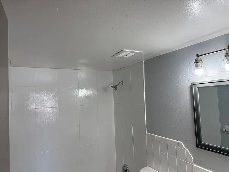 Manatee Bay Apartments — Photo 54