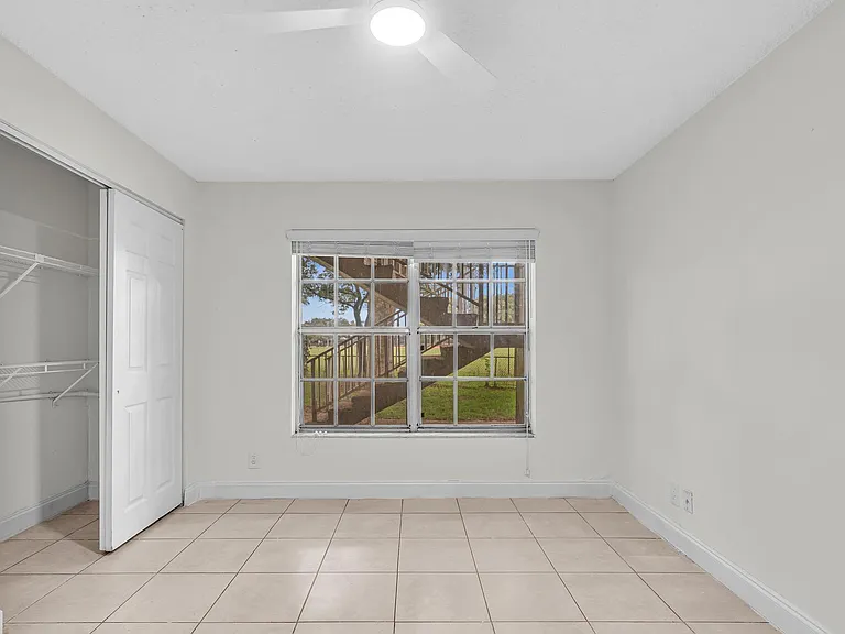 2510 Riverside Dr #2510 — Photo 26