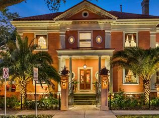 119 E 37th St, Savannah, GA 31401