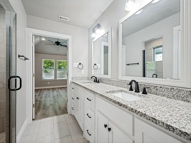122 Elm Ln — Photo 16