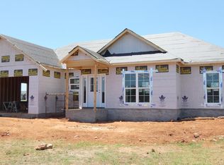 145 Meadowview Ct, Leesburg, GA 31763