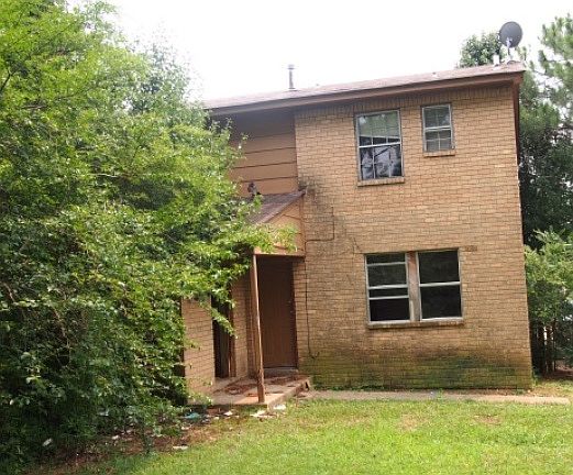 2nd image of 5586 Apple Blossom Dr