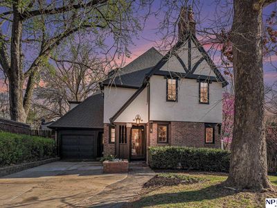 5319 Howard St, Omaha, NE, 68106