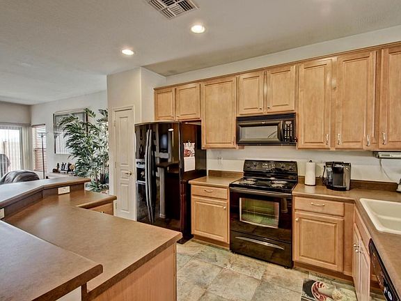 3rd image of 21508 N Sunset Dr