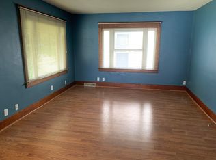 1029 N Walnut St, Springfield, IL 62702