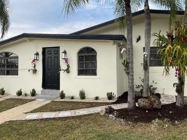 12455 SW 187th Ter, Miami, FL 33177