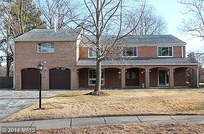 1st image of 1728 Court Petit