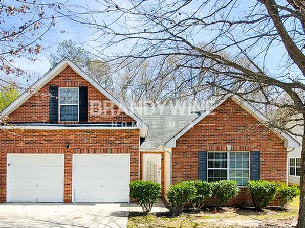 8702 Goswell Dr, Jonesboro, GA 30238