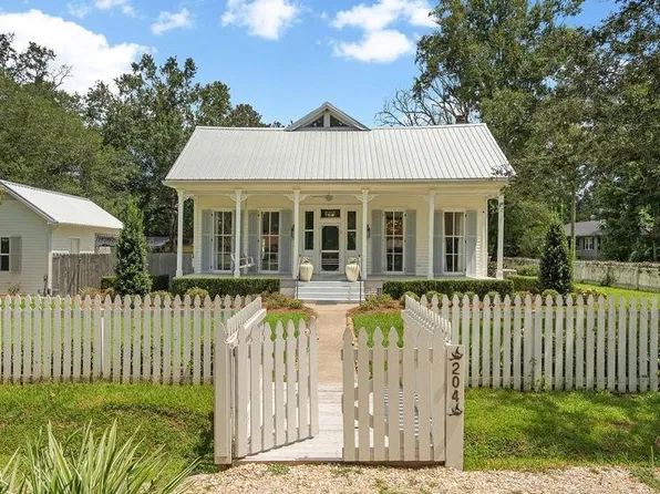 204 W 15th Ave, Covington, LA 70433