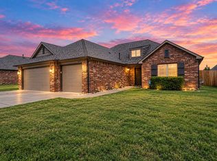 8417 N 76th East Ave, Owasso, OK 74055